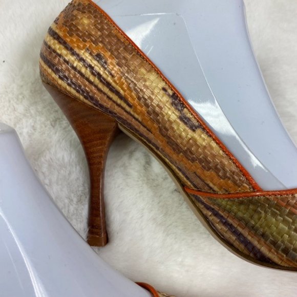 BCBGirls Katchen-AR Snakeskin Pointed Toe Kitten Heels, size 8.5B NEW - Picture 6 of 11